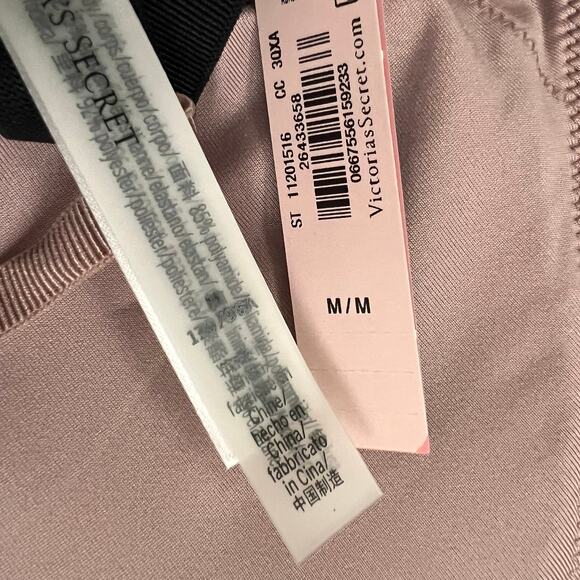 VICTORIA'S SECRET SWIM Ribbed Bikini Top and Bottom Set, Medium SRP: $100 - Picture 8 of 12